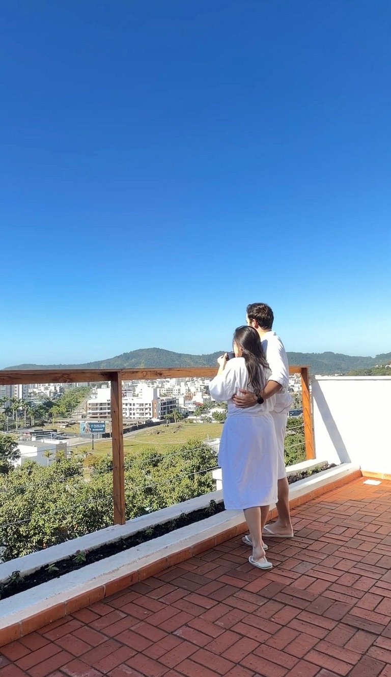 HomeSPA com vista mar - Superior Norte